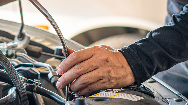 Atelier auto et moto à Châteauneuf-les-Martigues